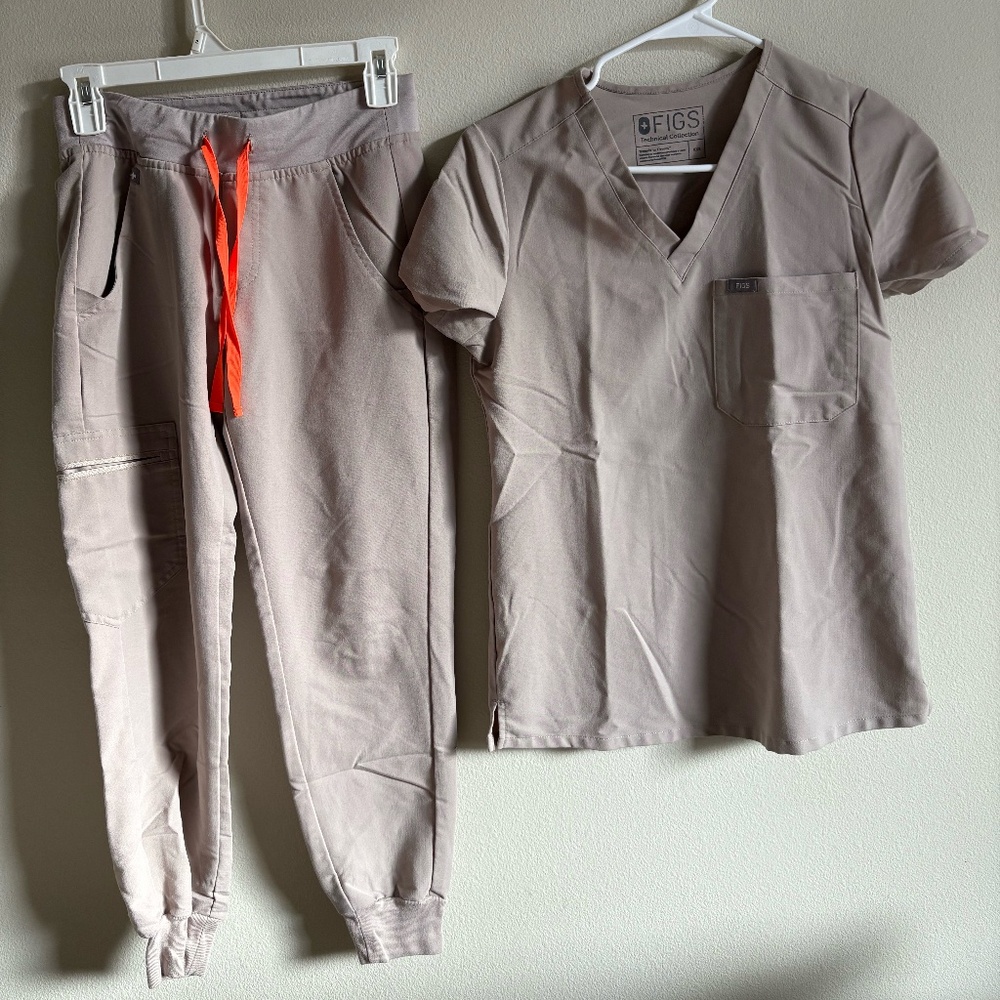 Figs Boulder or Sandstone Women's Scrub Set XXS/XXSP